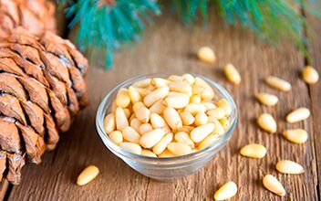 Nuts Cedar